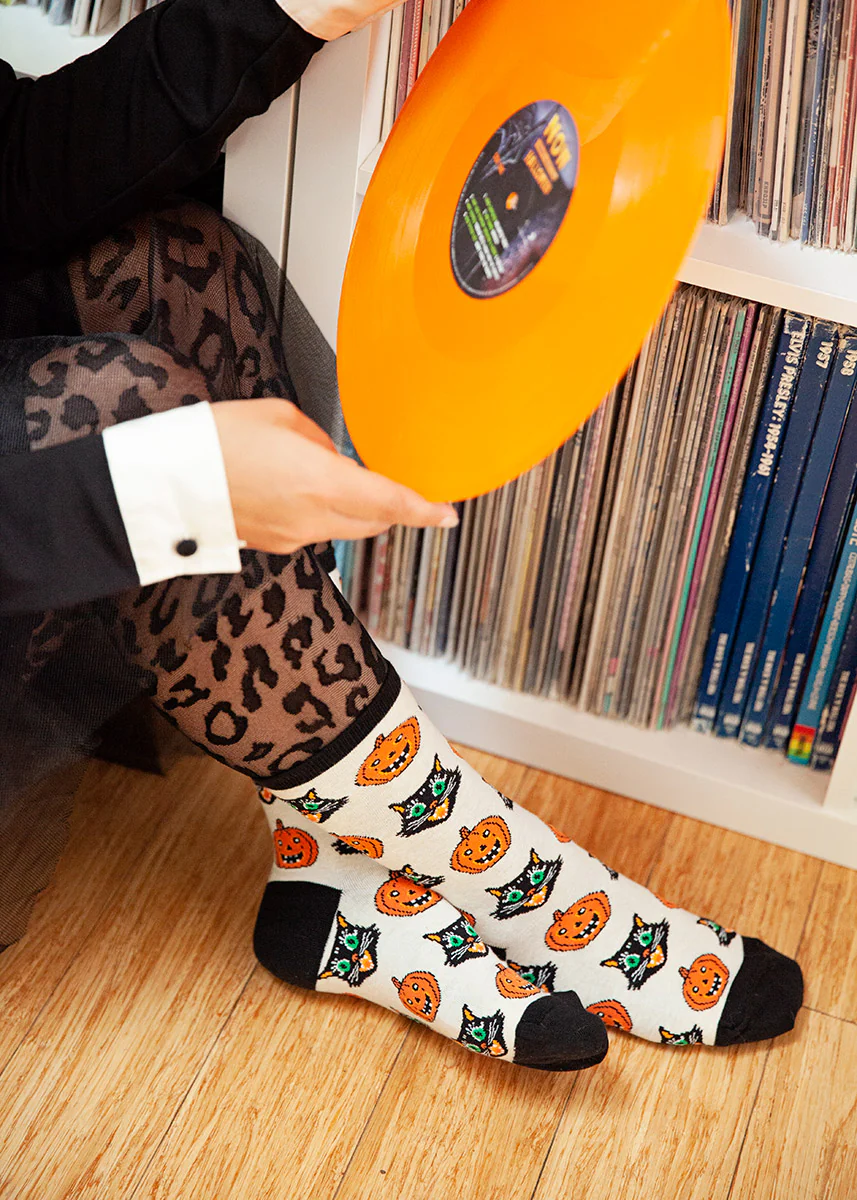 Vintage Halloween Women's Socks - Image 2
